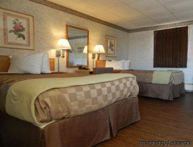 Rodeway Inn Pittsfield Eksteriør bilde